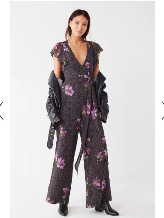 Urban Outfitters Pants - NWT Urban Outfitters Gratilda Ruffle Sleeve Backless Jumpsuit